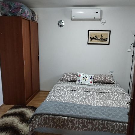 Apartment & Rooms Aleksandar Golubac Exterior foto